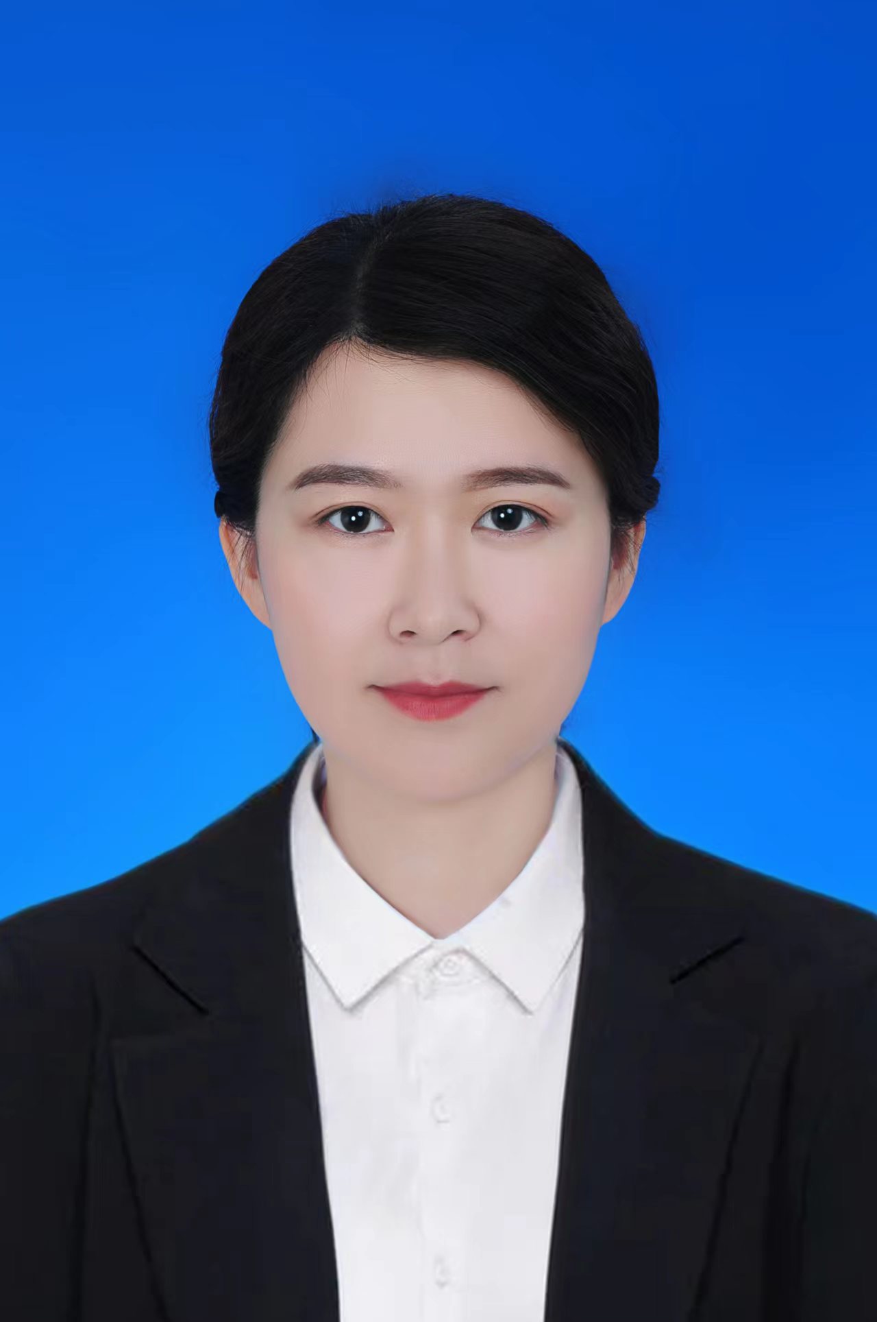 215238/images/夏萍.jpg